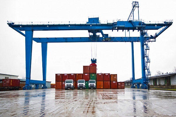 Henan mine craneRMG1.jpg