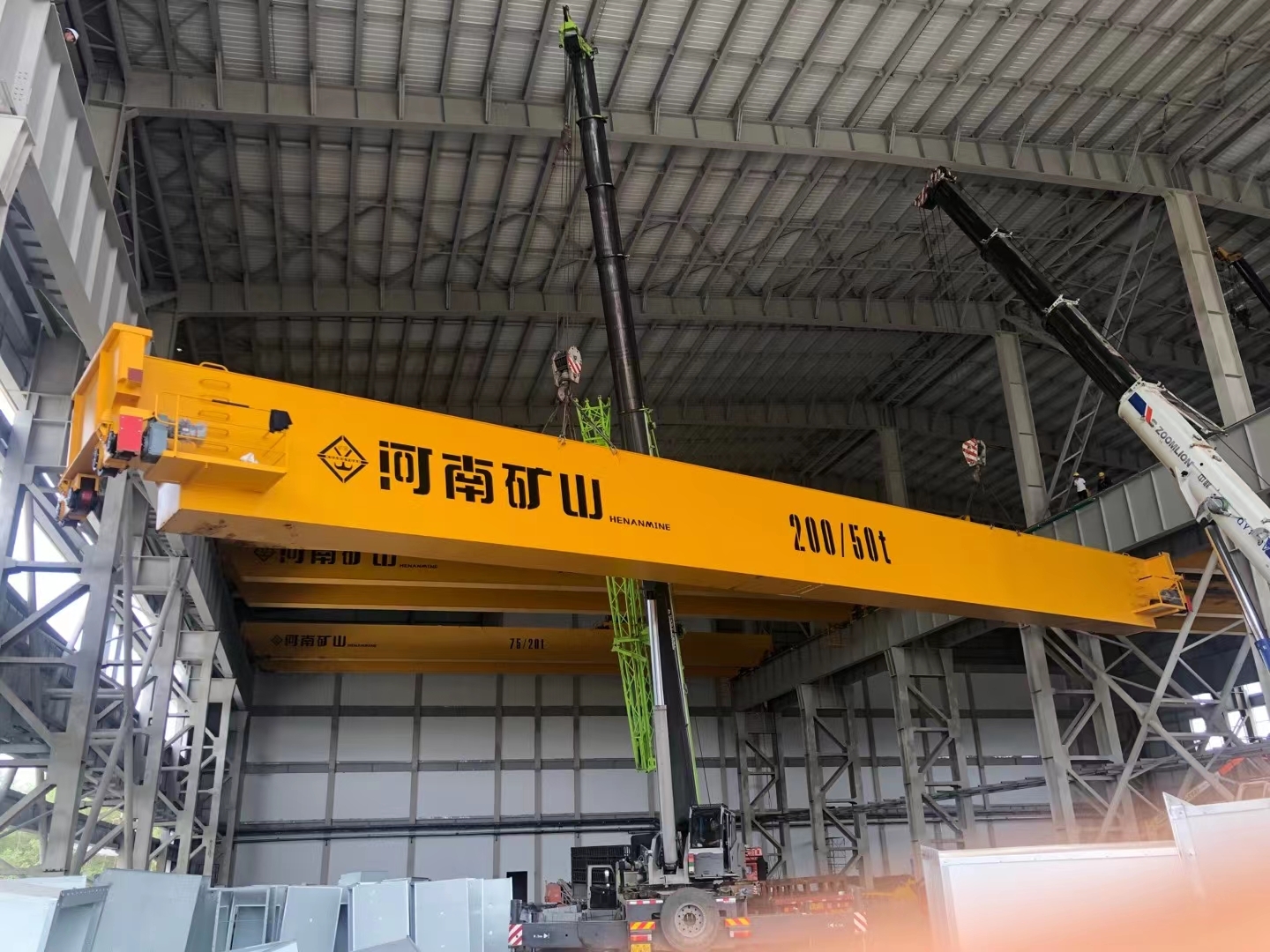 Explosion-proof bridge crane for aerospace applications, suitable for hangar maintenance and aircraft R&D manufacturing.