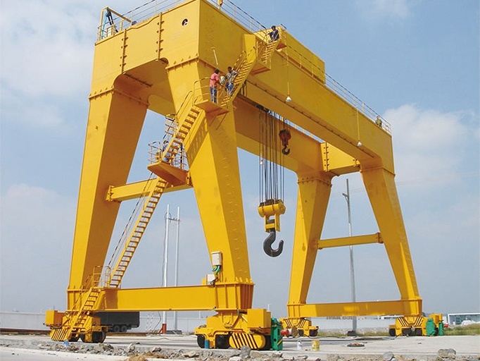 Henan mine manufactures double-girder gantry cranes