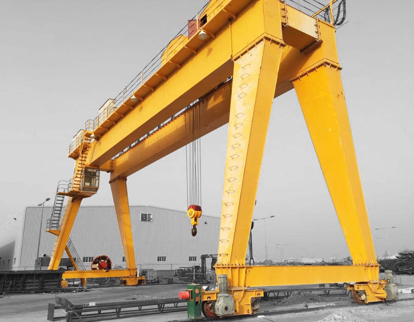 Henan mine manufactures double-girder gantry cranes