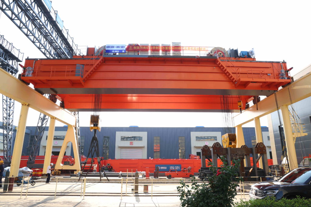 Crane application in new energy and advanced materials from Henan Mine Crane's new energy and advanced materials application case