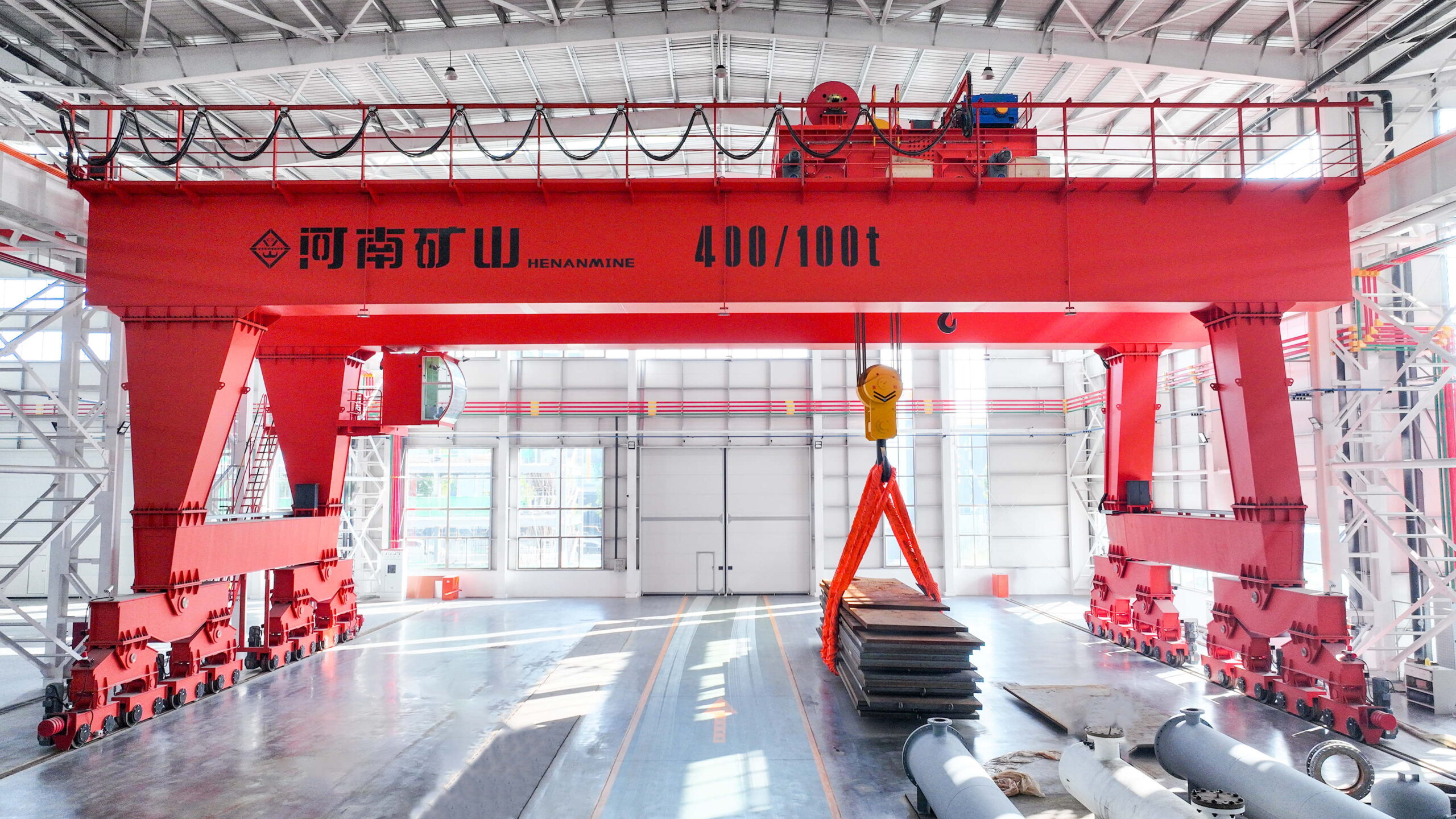 Crane application in industrial manufacturing from Henan Mine Crane's industrial manufacturing application case