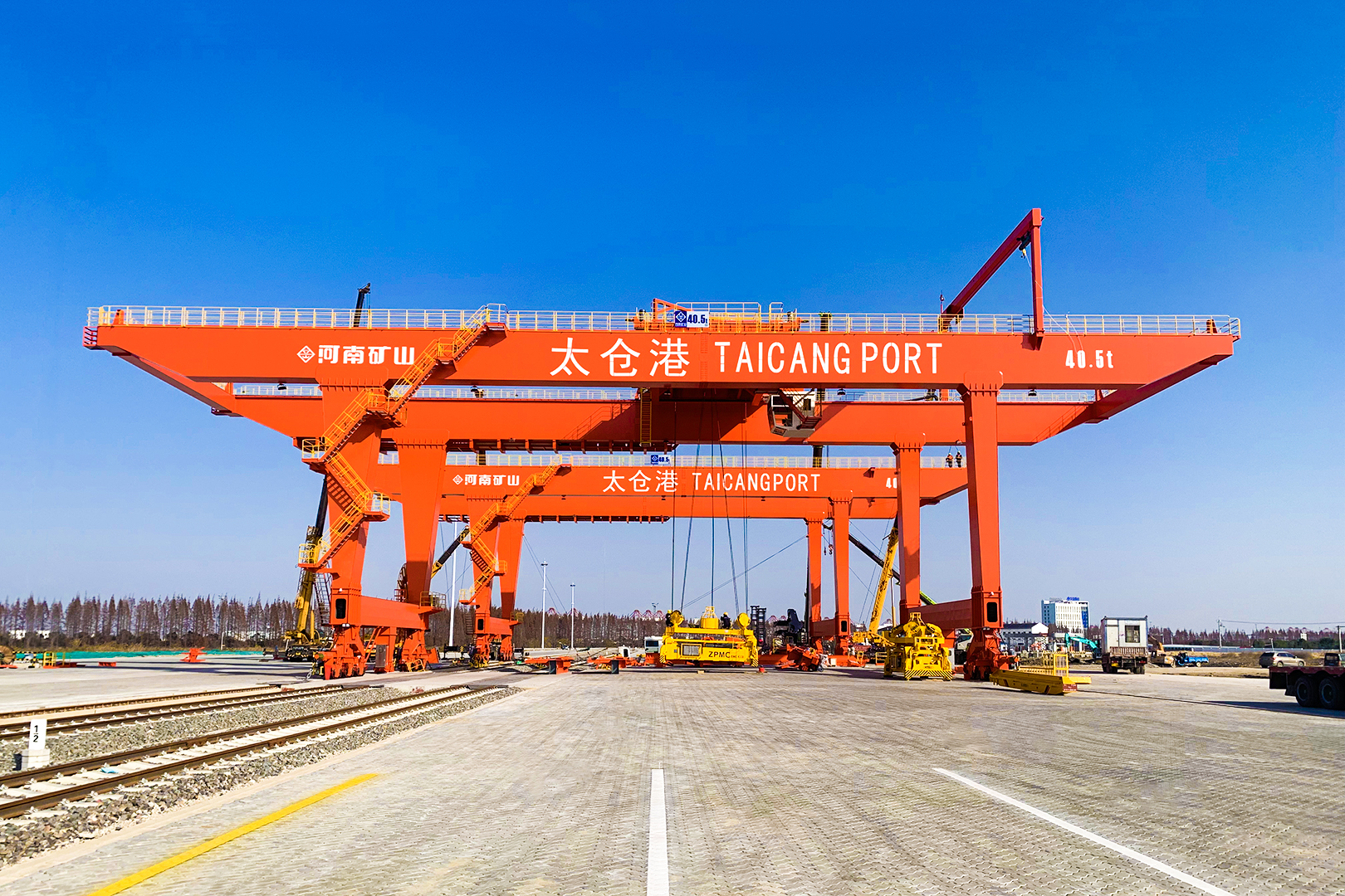 Crane application in warehousing and logistics from Henan Mine Crane's warehousing and logistics application case