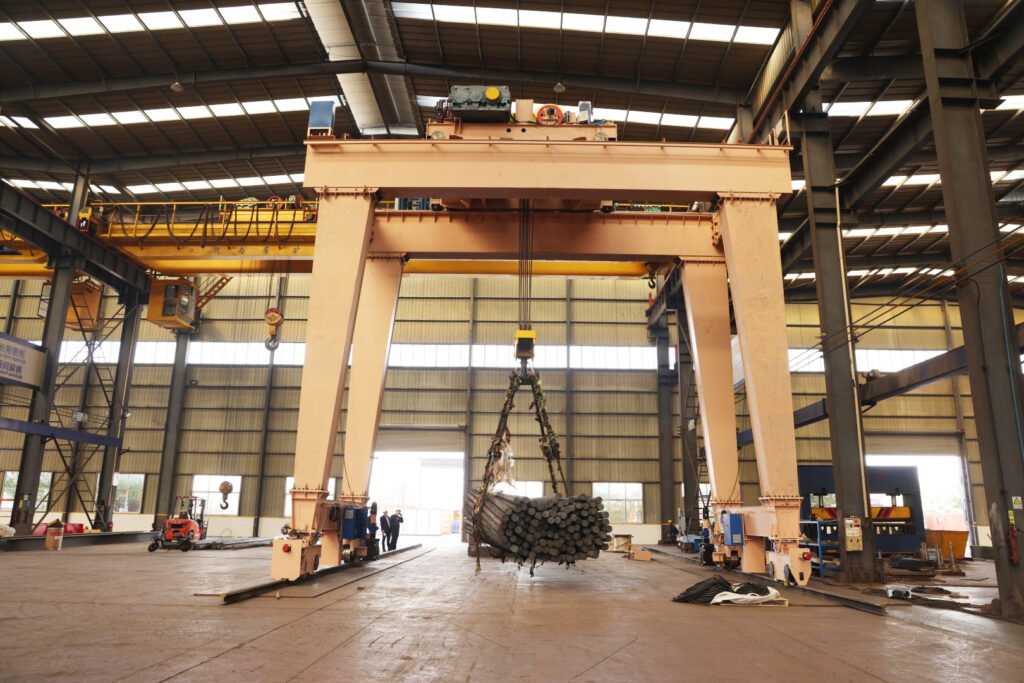 Crane application in industrial manufacturing from Henan Mine Crane's industrial manufacturing application case