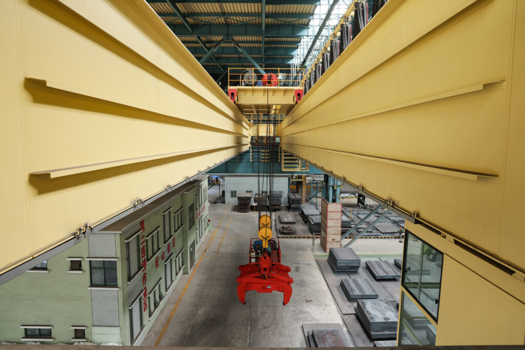 Crane application in industrial manufacturing from Henan Mine Crane's industrial manufacturing application case
