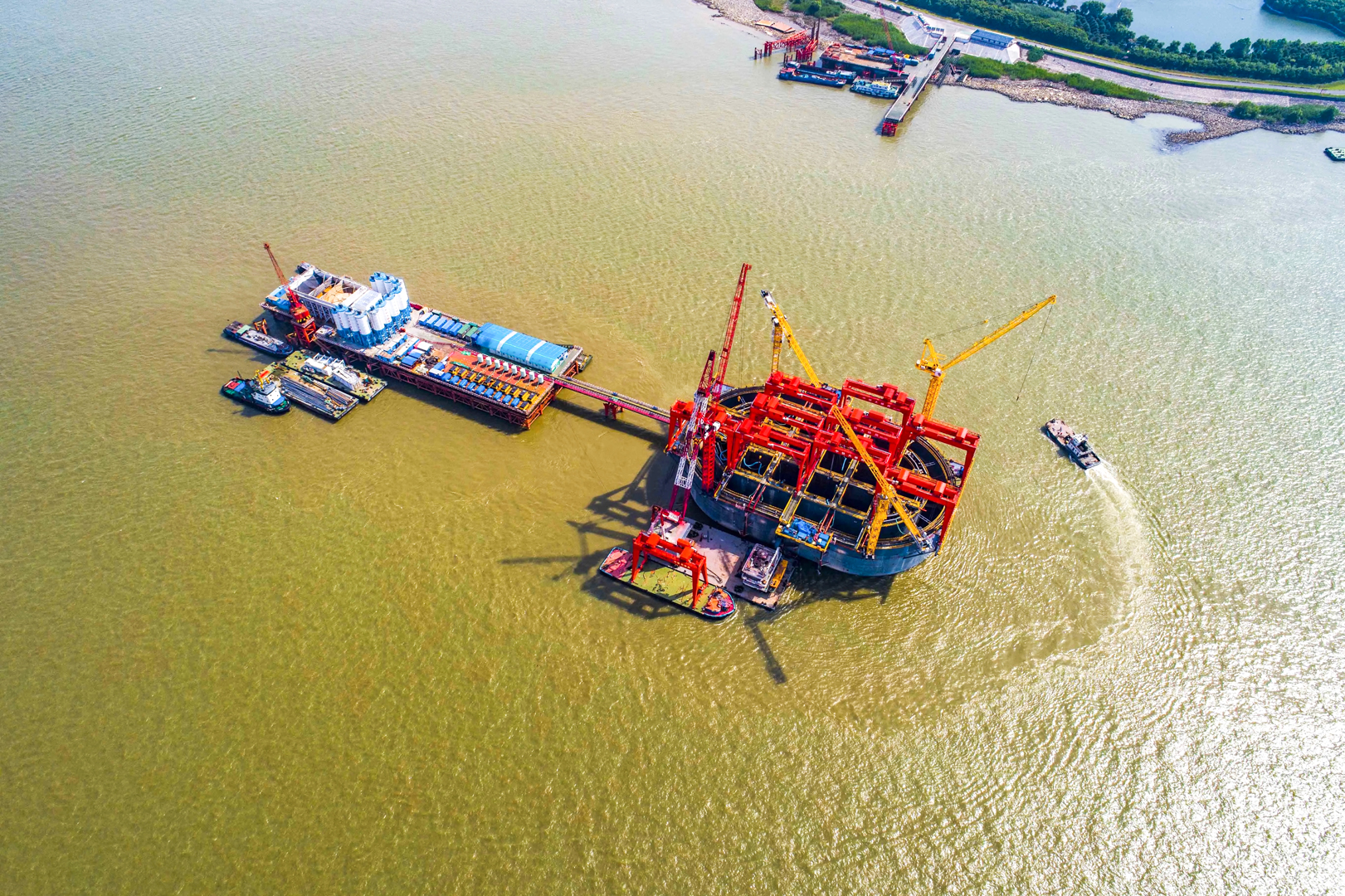 Crane application in construction and infrastructure from Henan Mine Crane's construction and infrastructure application case
