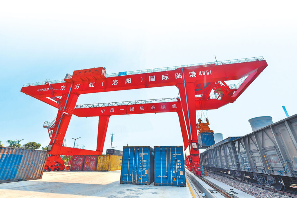 YTO Dongfanghong inland port project in Luoyang by Henan Mine Crane