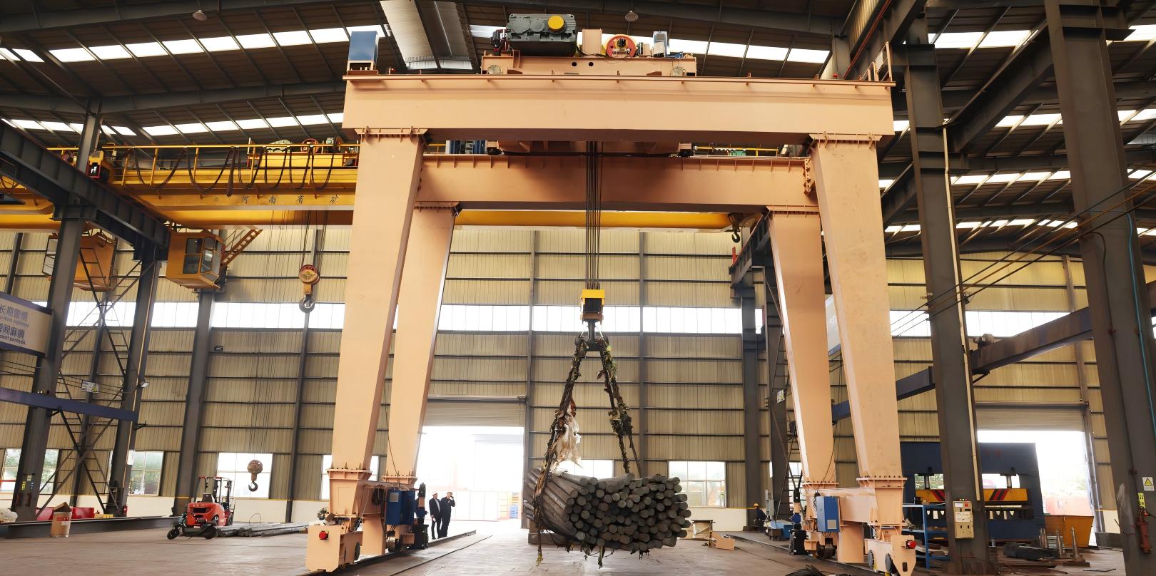 Precision gantry crane installed in an energy equipment workshop