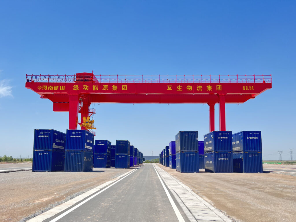 Wanli New Energy Smart Dry Port crane project from Henan Mine Crane's warehousing and logistics application case