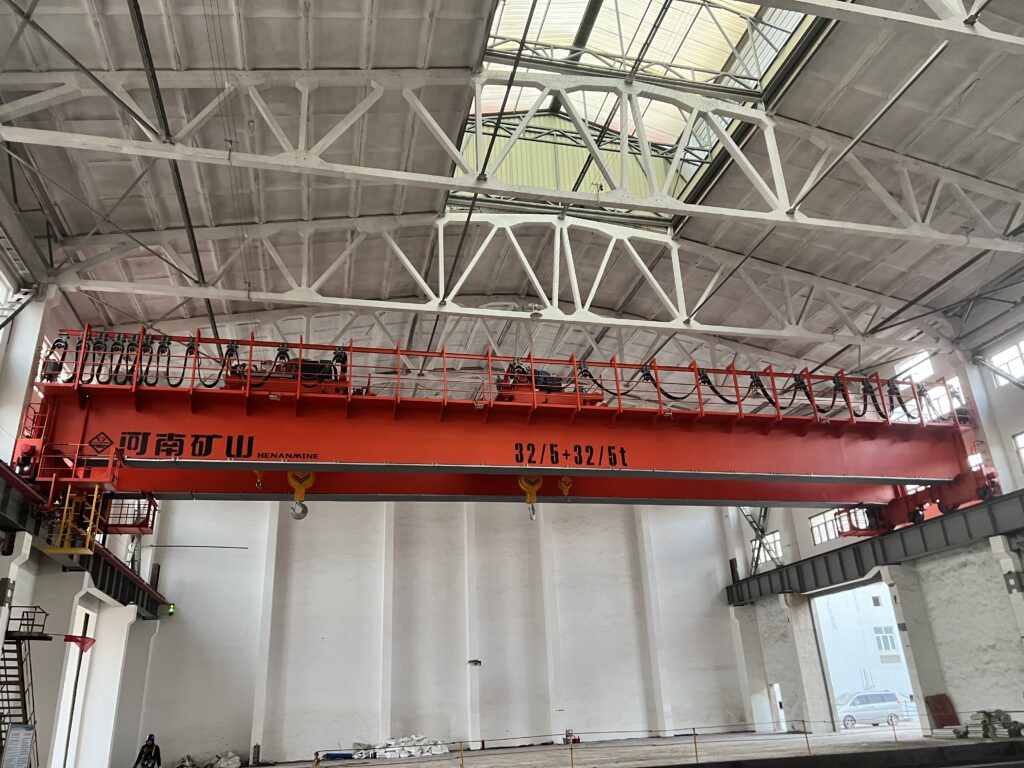 Insulated dual-trolley double-girder overhead crane by Henan Mine Crane