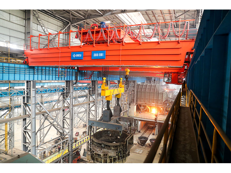 360 t casting crane operating at Xinyang Vanadium Titanium Steel