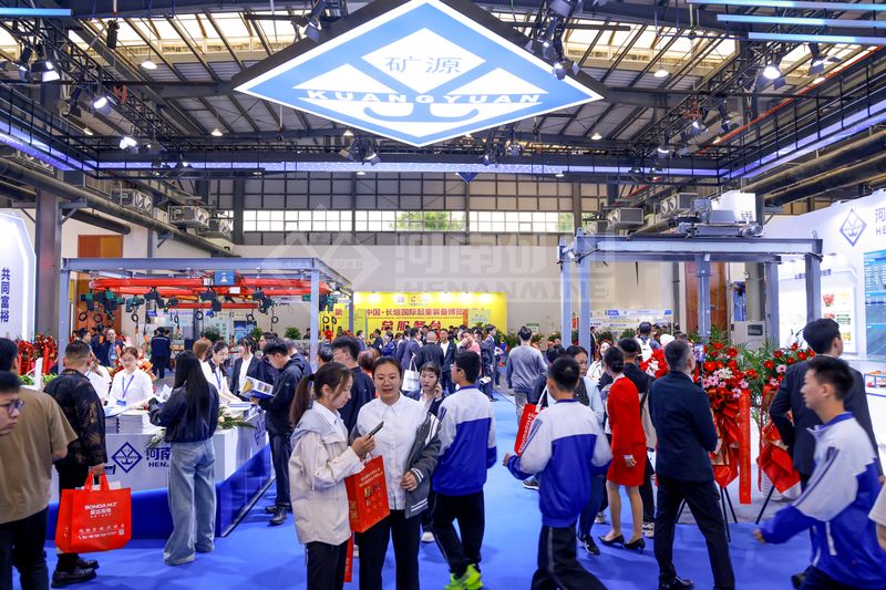 Automated Handling Systems Take Centre Stage at Changyuan Crane Expo — image 18 Intelligent material-handling technology displayed at the 2026 crane expo