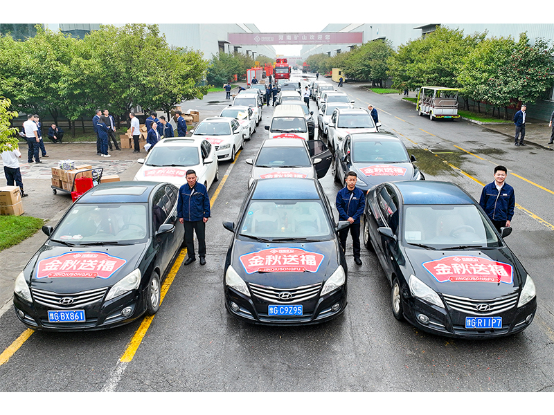 Vehicles prepared for autumn deliveries to sales employee families