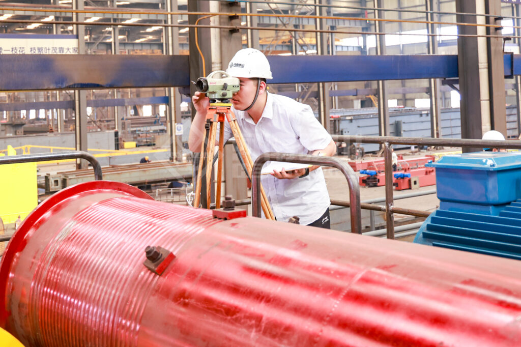 Baosteel Dual-Hook Crane Batch Passes Third-Party A-Inspection — image 4 A-inspection of overhead cranes manufactured for a Baosteel project