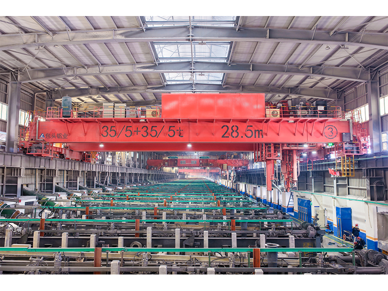 Carbon handling and pot-tending crane equipment developed for a Baotou aluminium plant