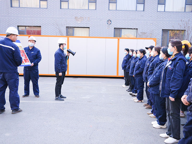 Employees taking part in coating, shipping and inspection training