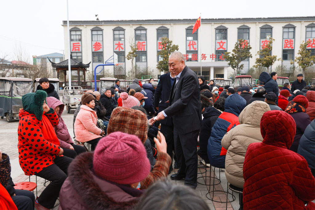 New Year community support for older residents near Henan Mine