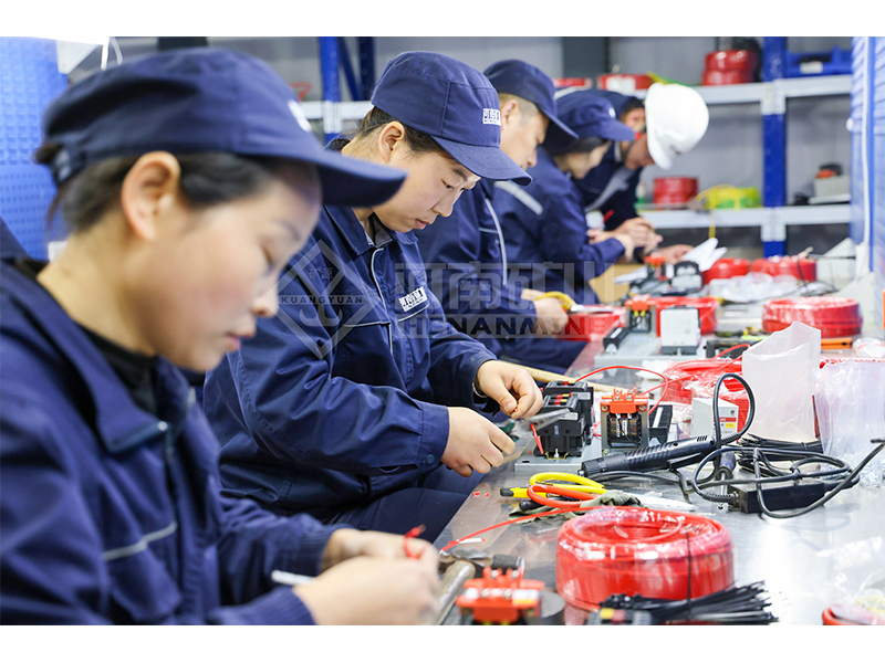 Electrical assembly skills competition during the factory quality programme