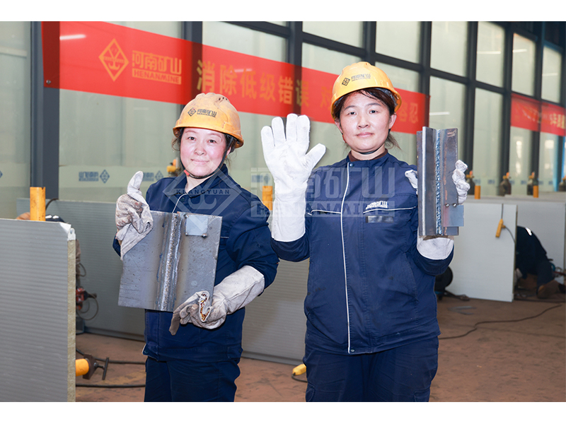 Welder skills assessment during the crane factory quality-month programme