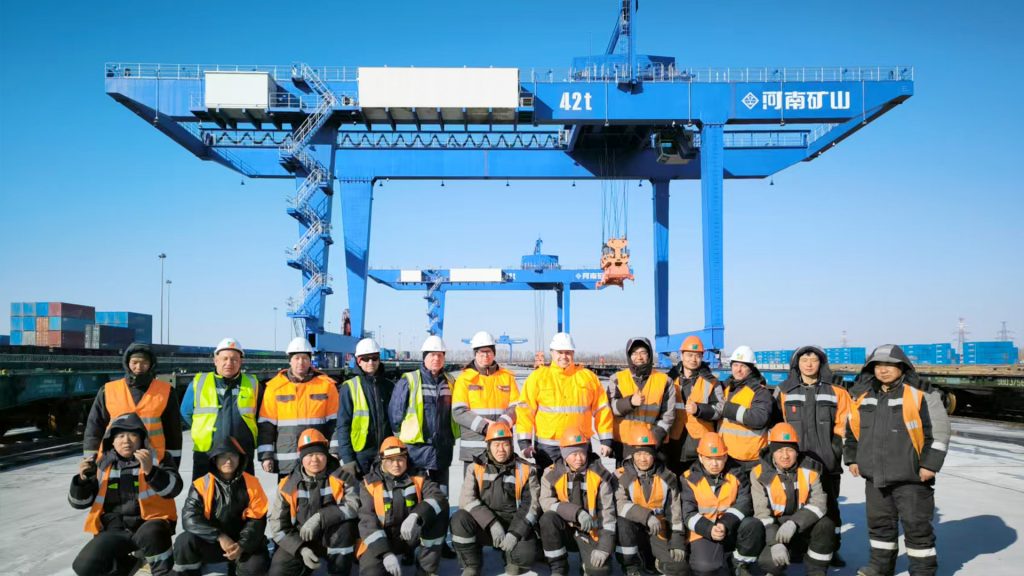 2025 Review Covers Heavy Lifting, Automation and Factory Testing — image 31 2025 annual review of Henan Mine crane projects and manufacturing activities