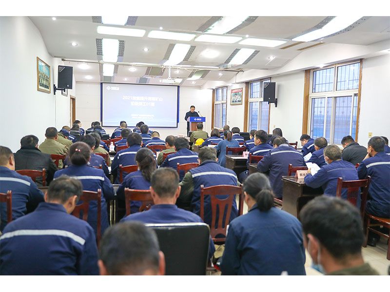 Crane manufacturing employees attending the October 2021 skills programme