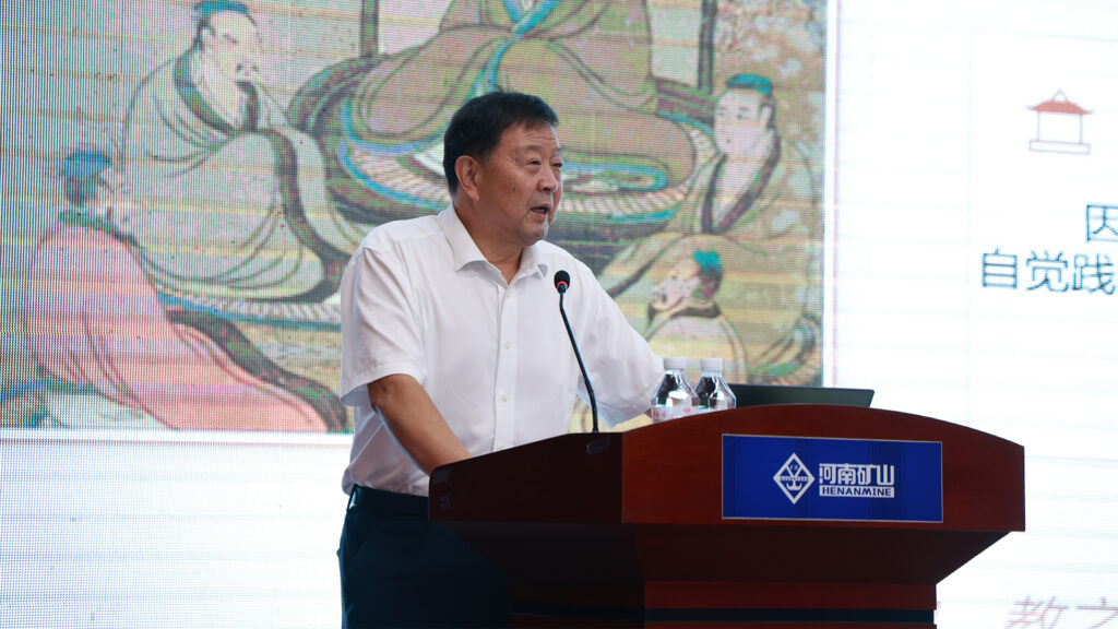 291 Interns Complete Employee-Family Summer Programme — image 12 Summer internship completion programme for Henan Mine employee families