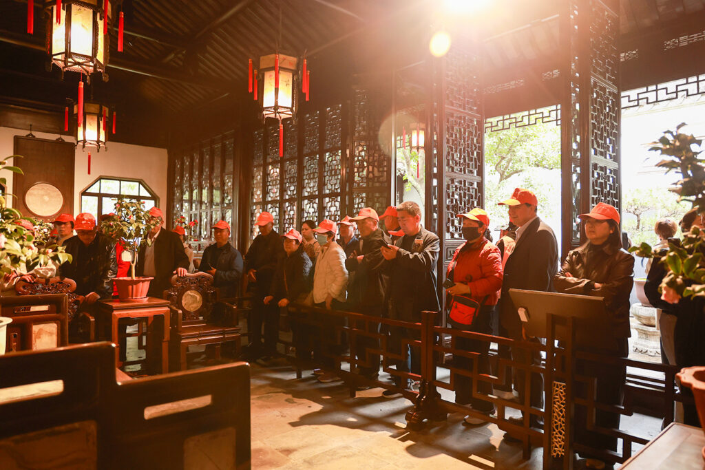 Employee parents on the Suzhou stage of the company travel programme