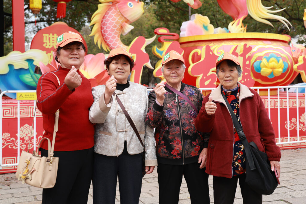 Employee parents on the Suzhou stage of the company travel programme