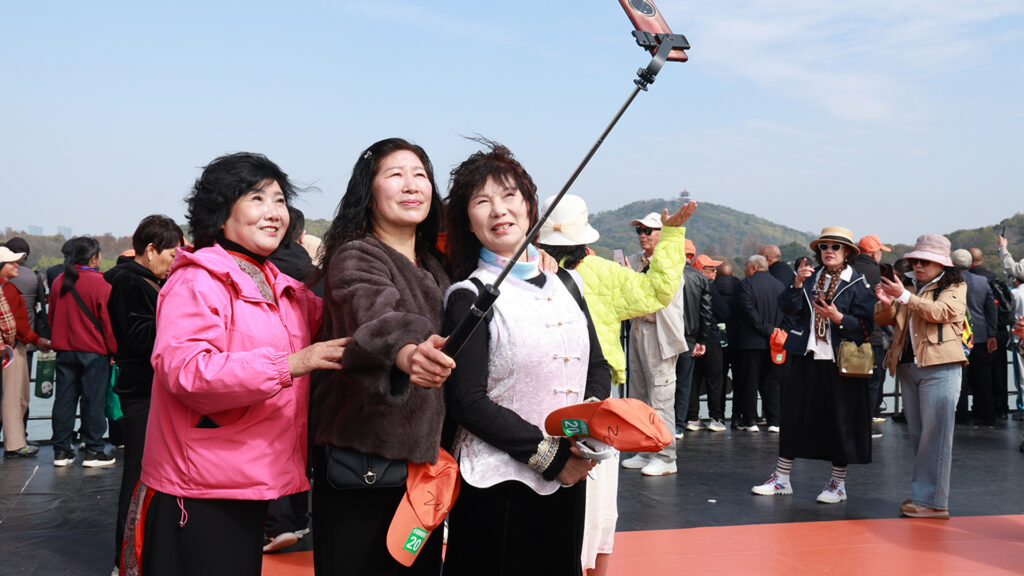 Employee parents visiting Wuxi during the 2026 company travel programme