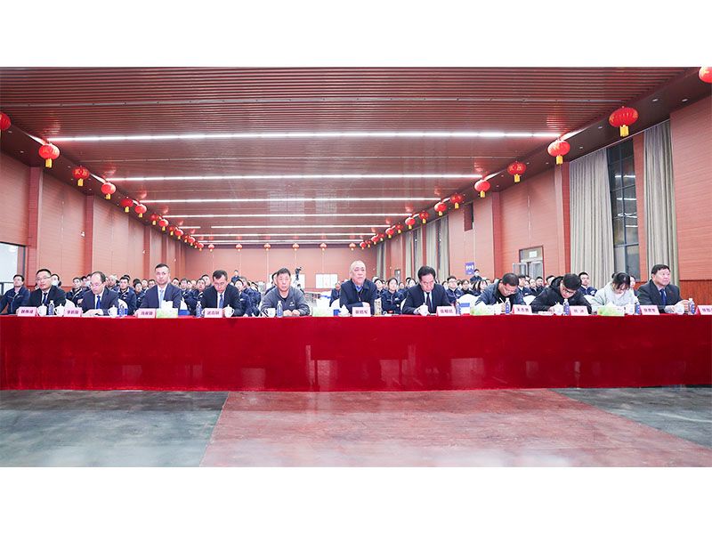 Employees presenting at the November 2021 company speech event