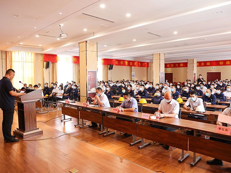 Workshop leaders and safety representatives at the June 2022 training session
