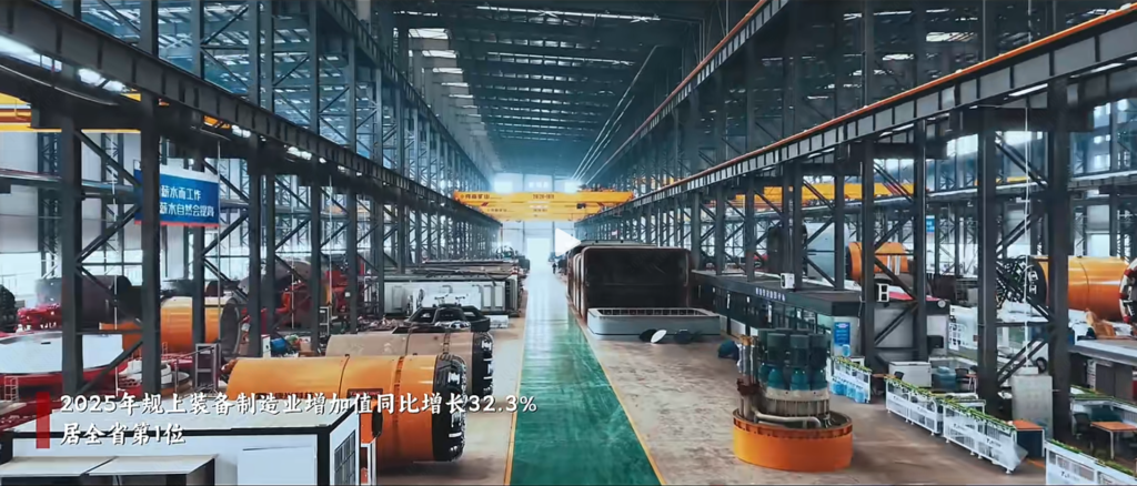 Tunnel-boring equipment manufacture supported by the Tangxing crane programme