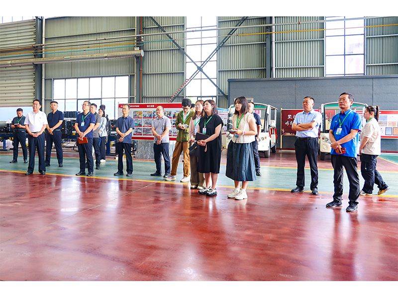 Media representatives visiting crane manufacturing and testing facilities