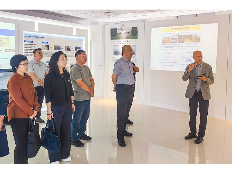Henan Mine representatives visiting the Shenyang Institute of Automation