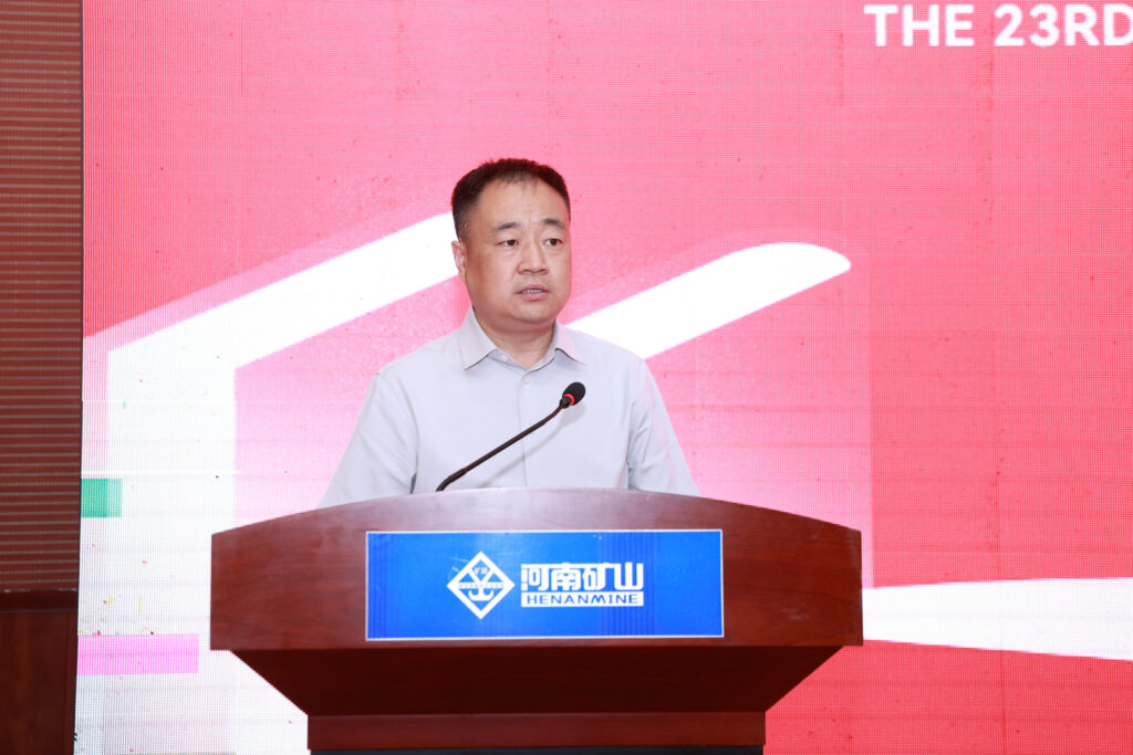 Student-assistance event at the Henan Mine intelligent industrial park