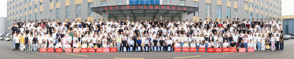 Student-assistance event at the Henan Mine intelligent industrial park