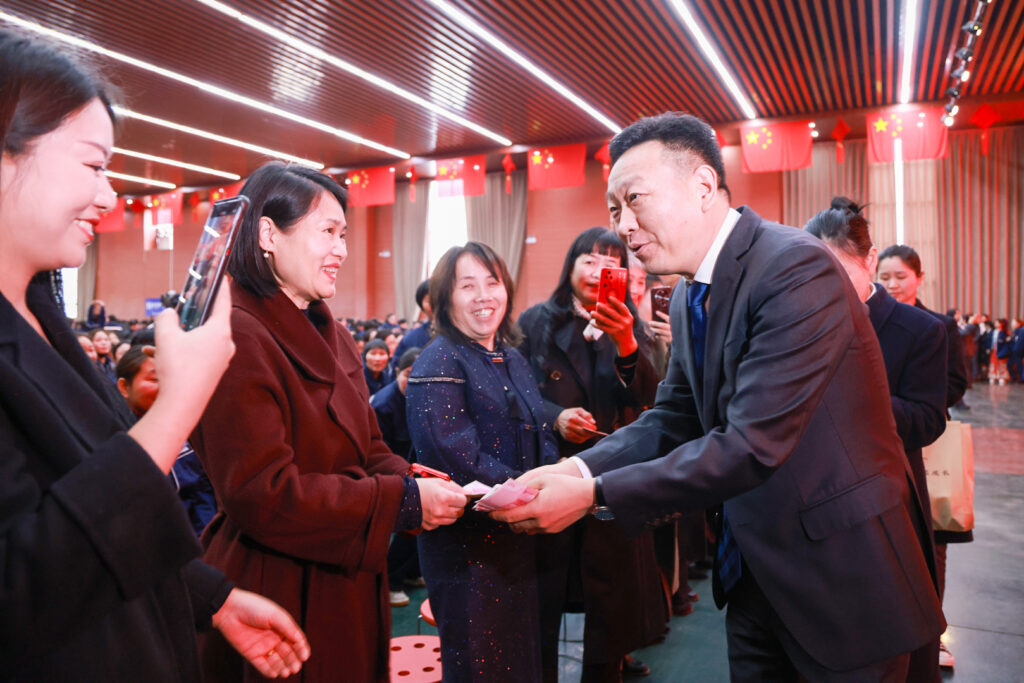 International Women's Day recognition event for Henan Mine employees