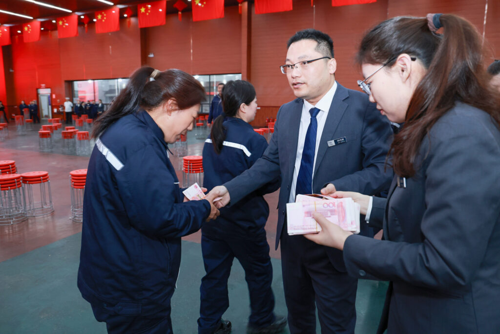 International Women's Day recognition event for Henan Mine employees