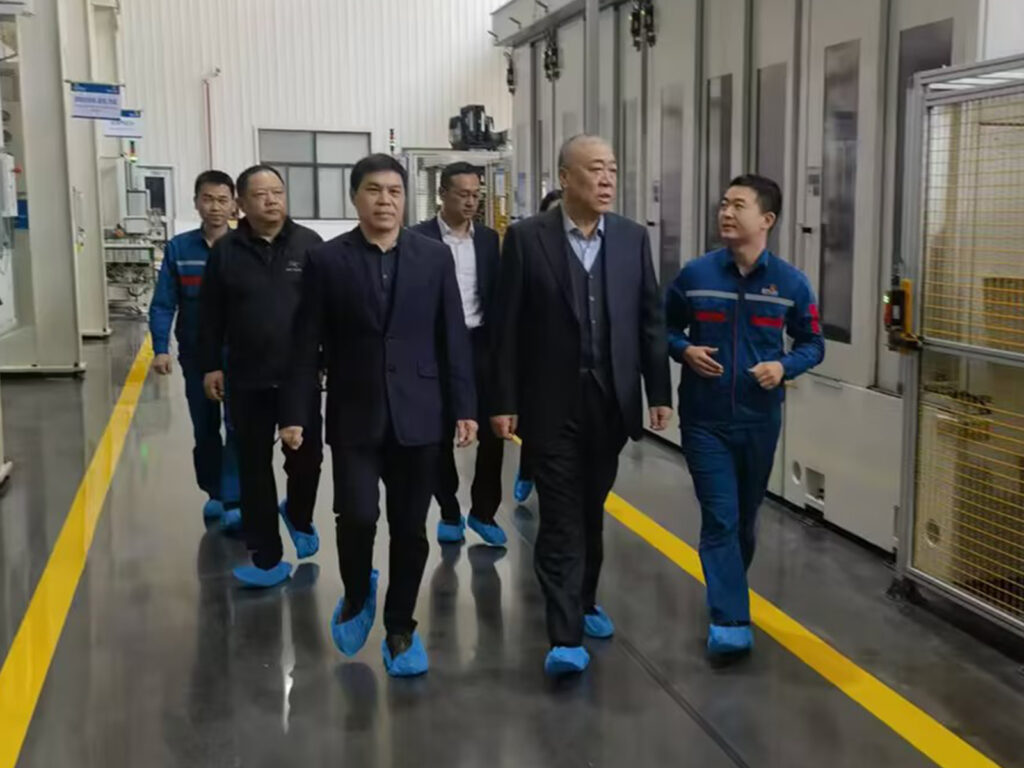 Henan Mine representatives visiting Yuchai for manufacturing cooperation