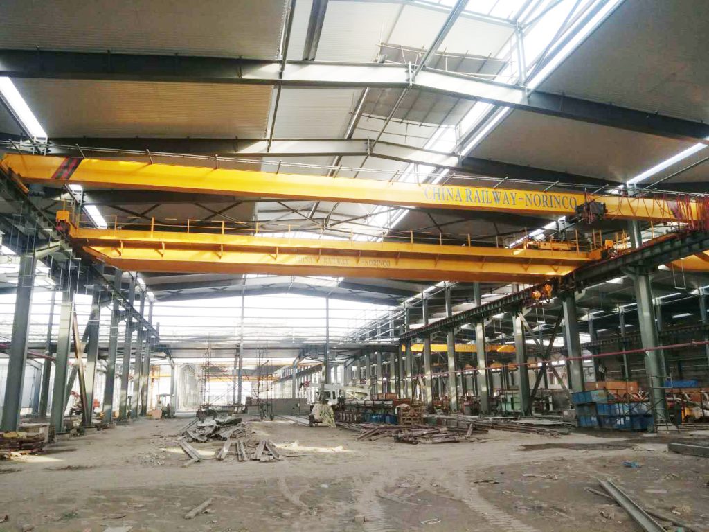 Overhead crane installed in a metro maintenance depot