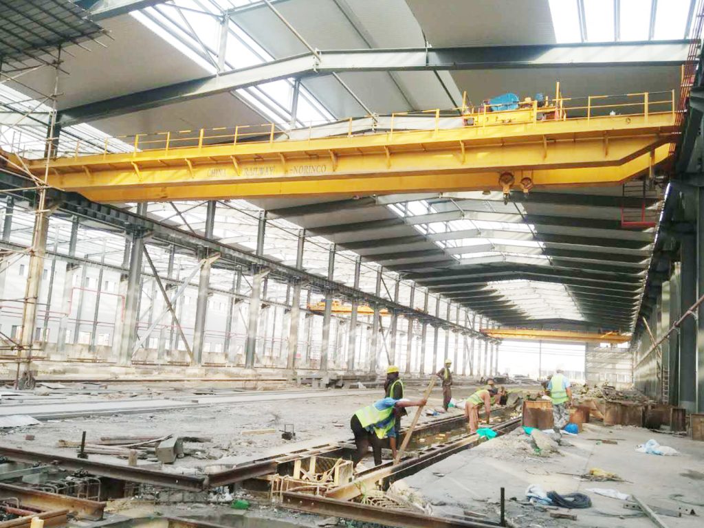 Overhead crane installed in a metro maintenance depot