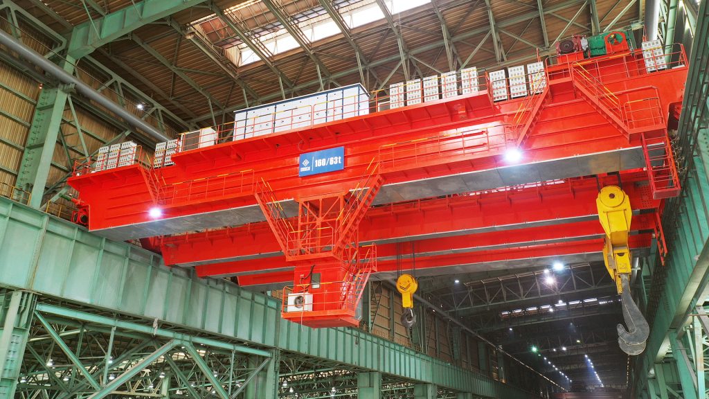 Casting crane and magnetic beam handling equipment in a special steel plant
